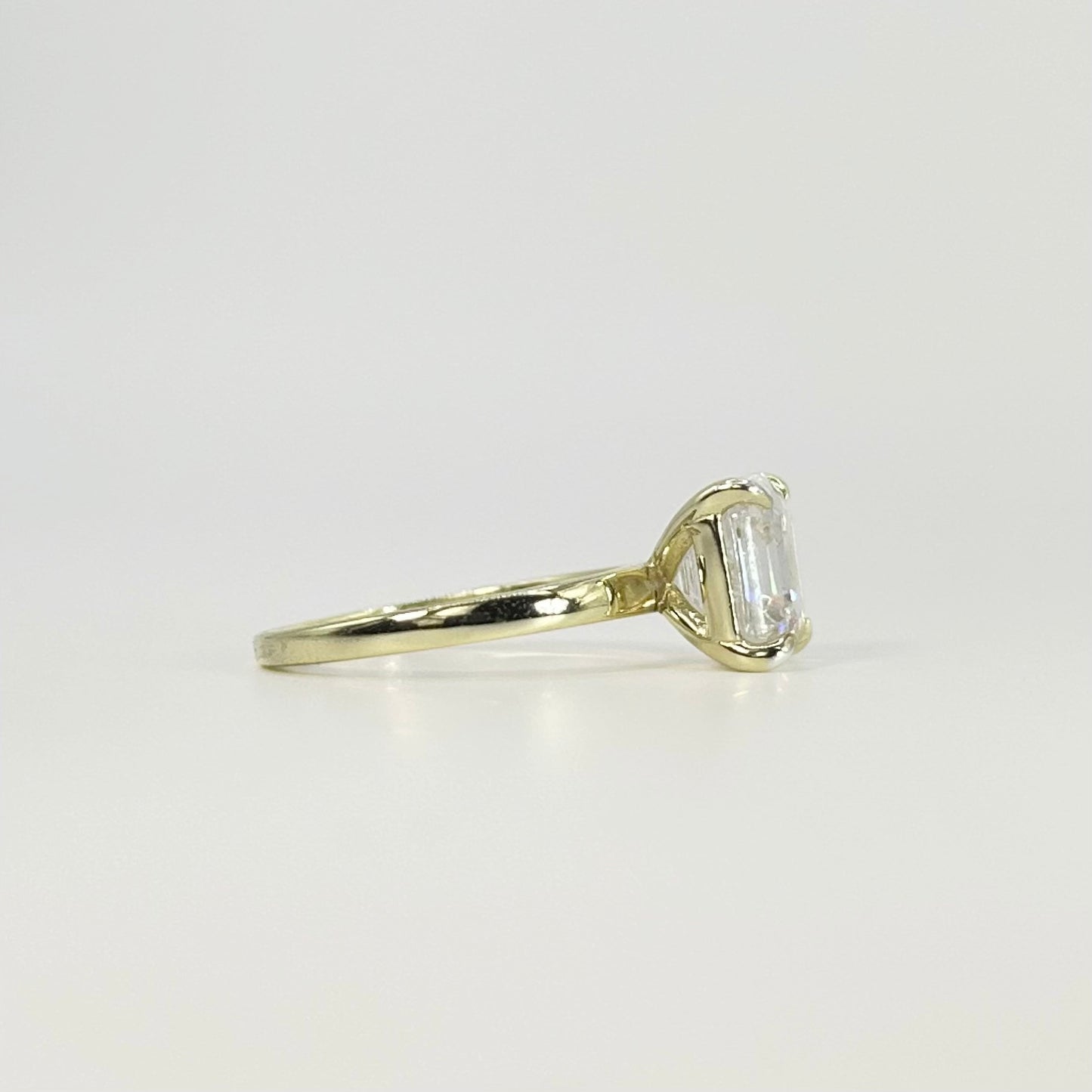 Asscher Cut Solitaire Ring in 2.5 Carats