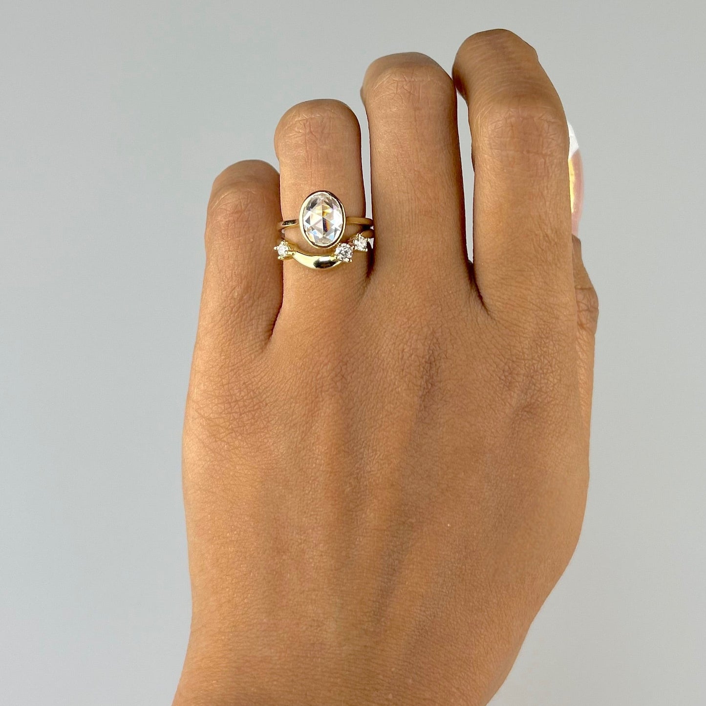 Curved Constellation Band