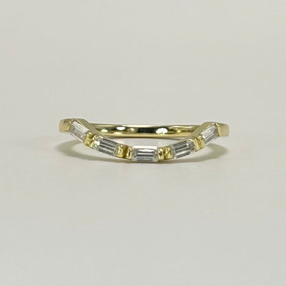 Curved Baguette Band