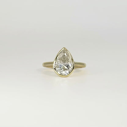 Pear Cut Bezel