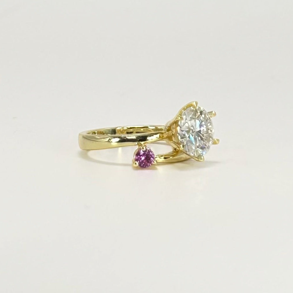 Round Brilliant Ring with Mini Pink Sapphire